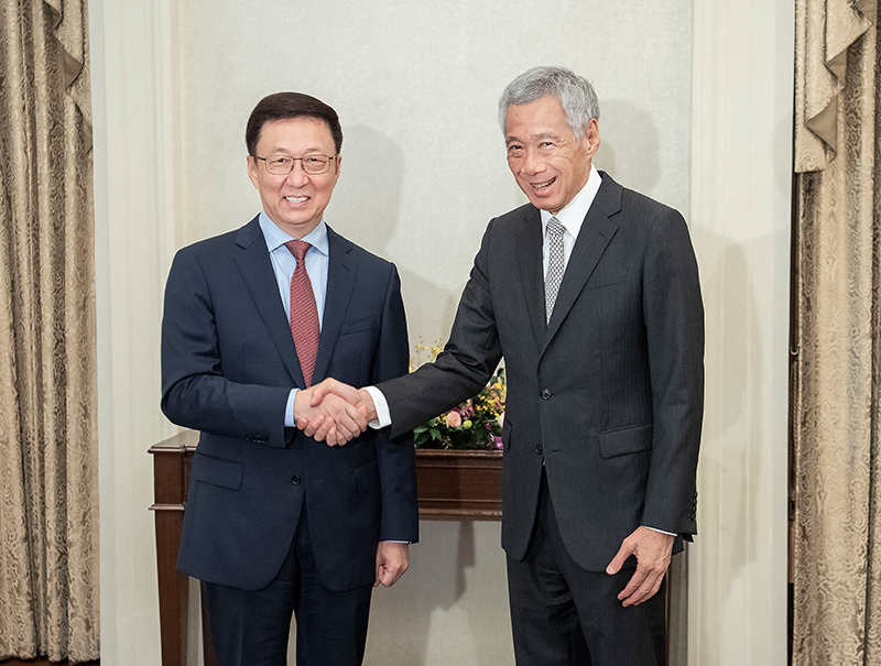 韩正访问新加坡并主持中新双边合作机制会议