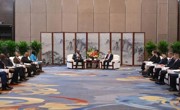 吴晓军罗东川会见莫桑比克总统查波一行