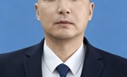 副县长、公安局局长：李龙