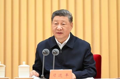 习近平出席全国卫生与健康大会并发表重要讲话